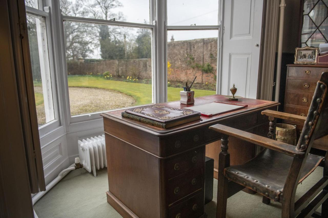 Upper Helmsley Hall York Esterno foto