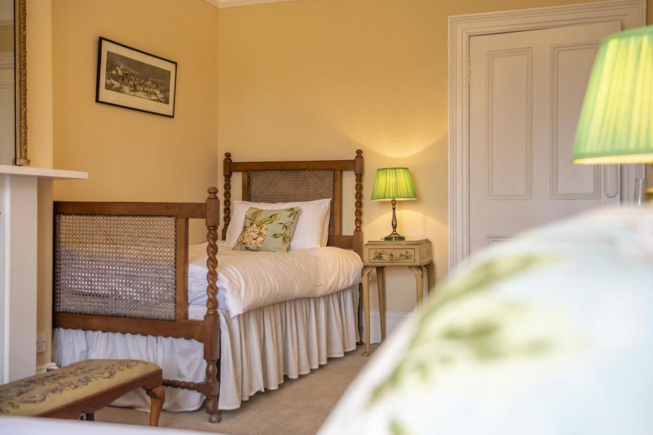 Upper Helmsley Hall York Esterno foto